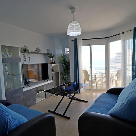 Ferienwohnung Vistas Al Mar Y Al Puerto Deportivo Benalmádena Exterior foto