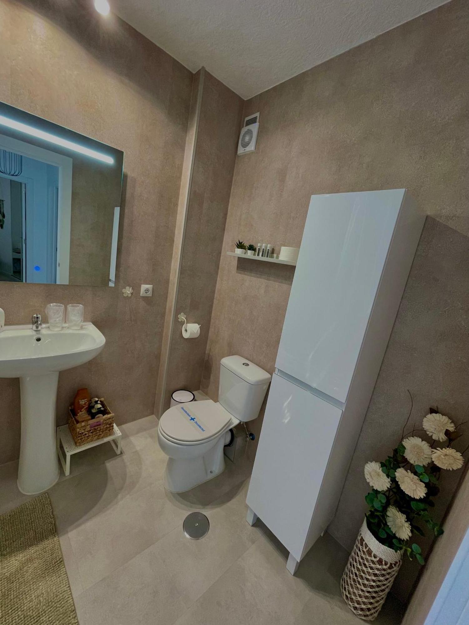 Ferienwohnung Vistas Al Mar Y Al Puerto Deportivo Benalmádena Exterior foto