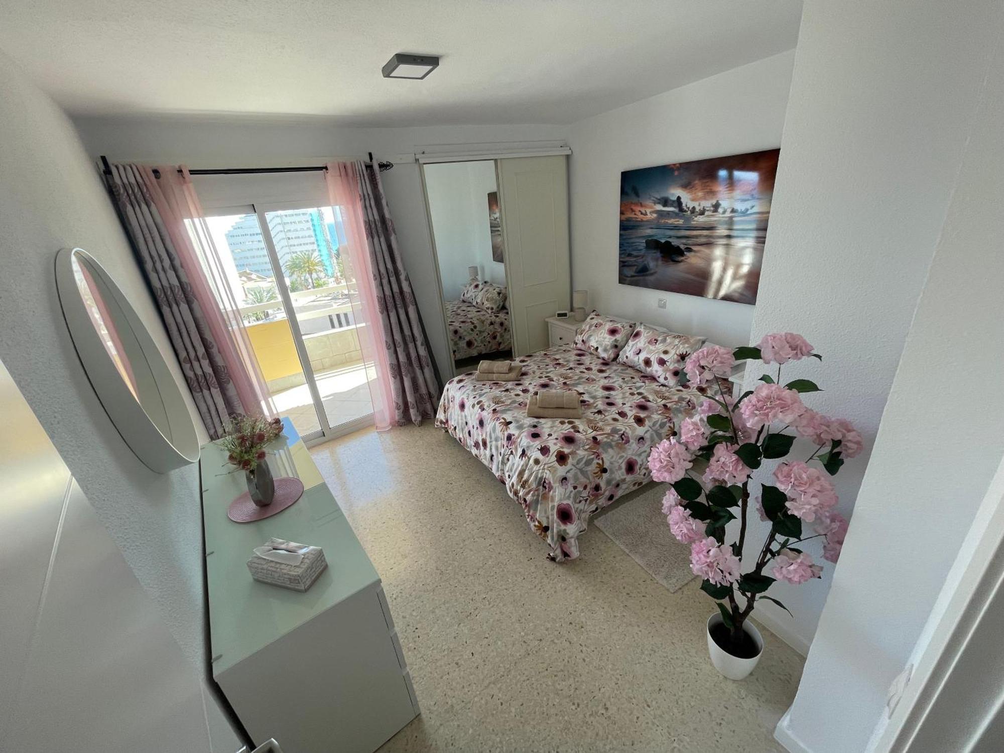 Ferienwohnung Vistas Al Mar Y Al Puerto Deportivo Benalmádena Exterior foto